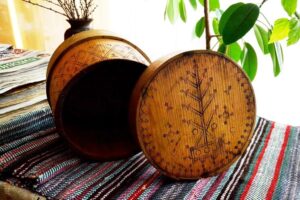 Пасківник, зразок гуцульської випаленої боднарки. Старожитність із приватної колекції Миколи Шкрібляка